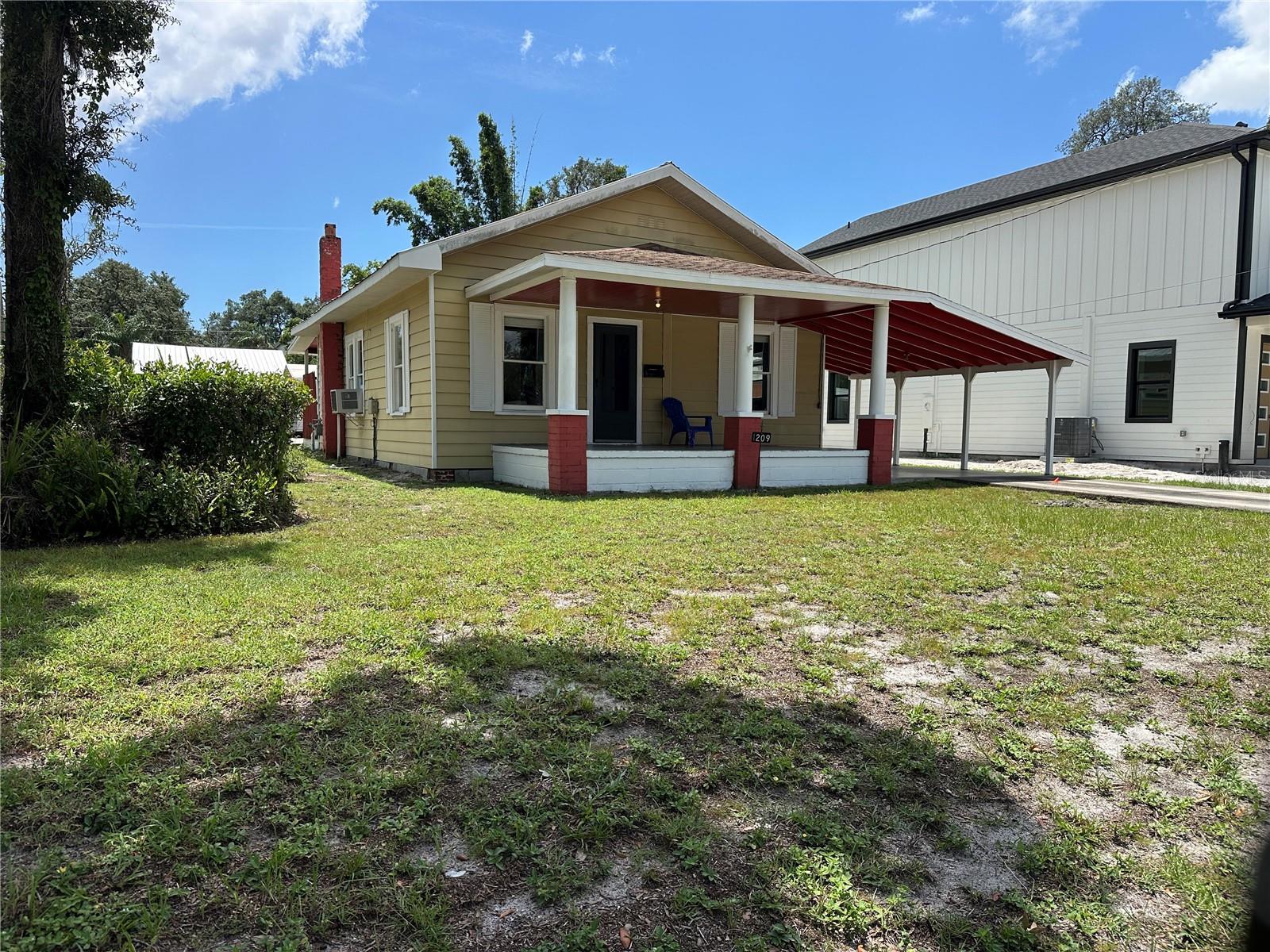 1209 E Ellicott St, Tampa