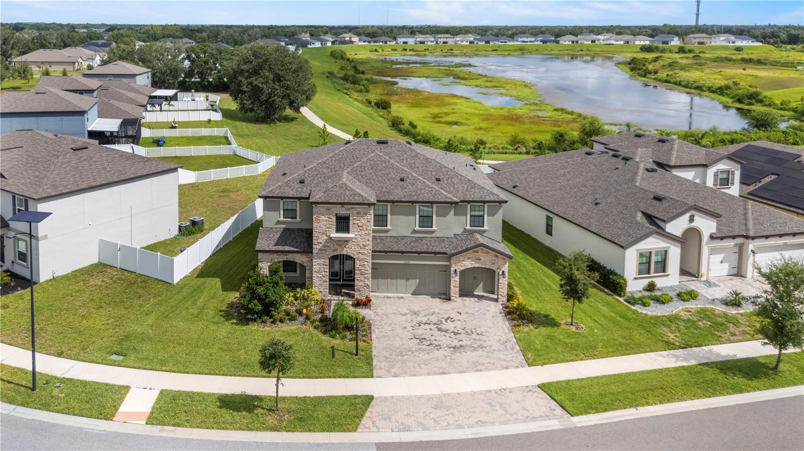 12642 BERGSTROM BAY DR