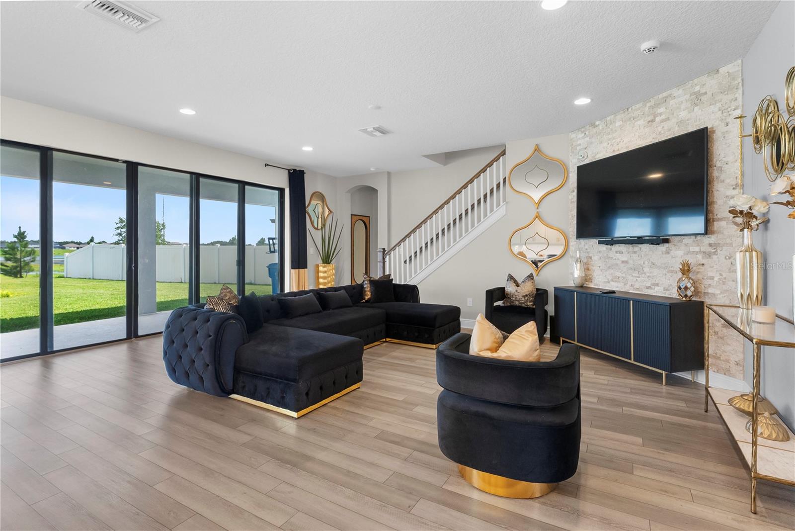 12642 BERGSTROM BAY DR