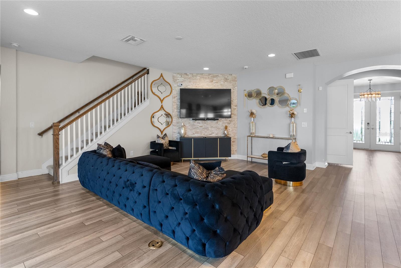 12642 BERGSTROM BAY DR