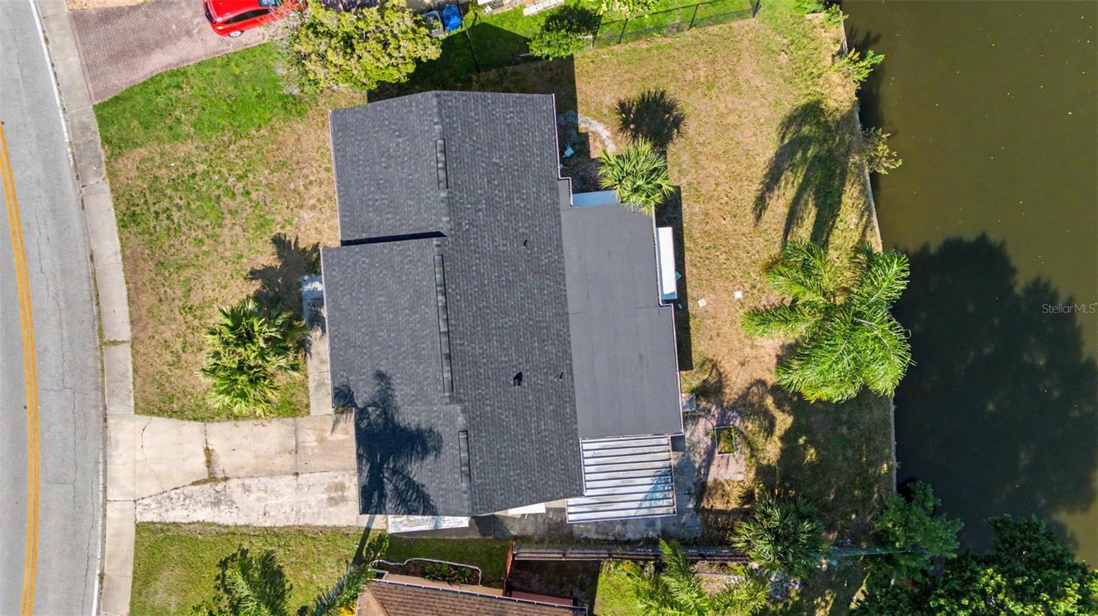 3909 SAIL DR