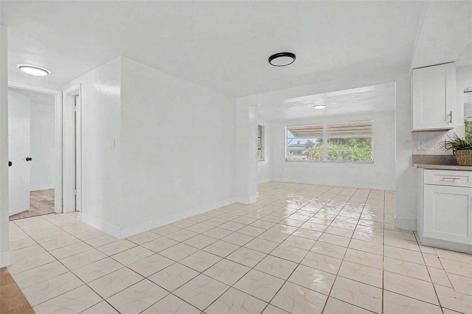 3909 SAIL DR