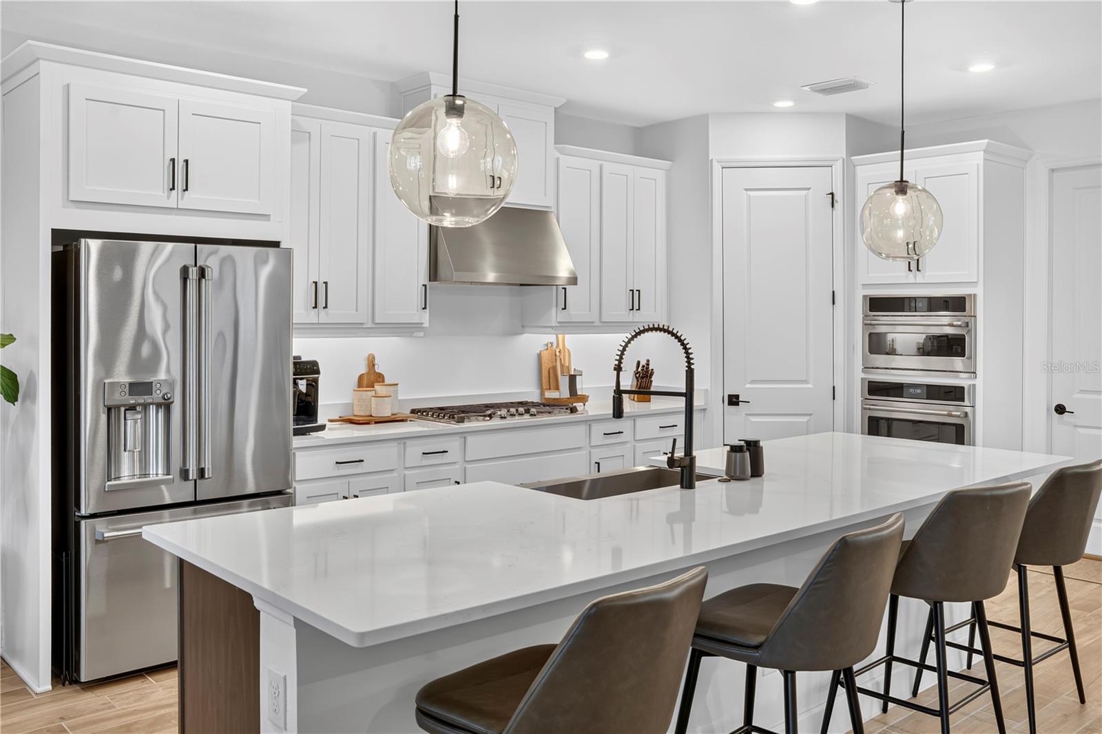 33734 LANDSMAN LOOP