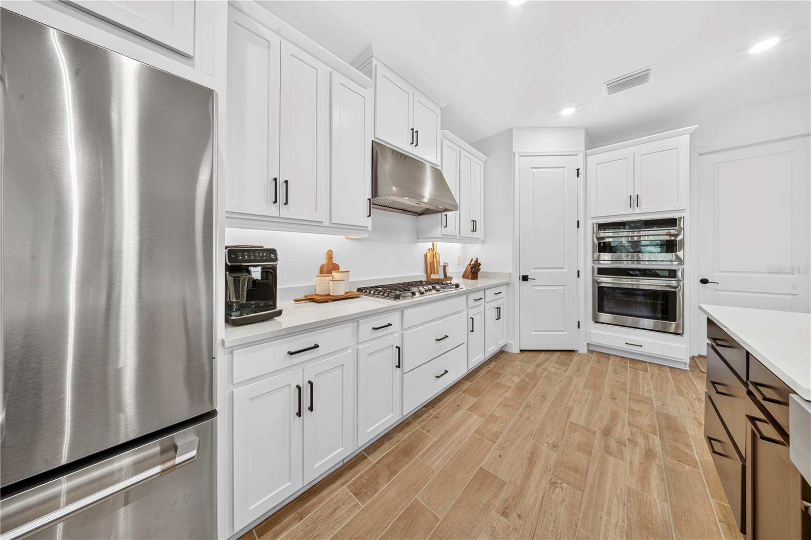 33734 LANDSMAN LOOP