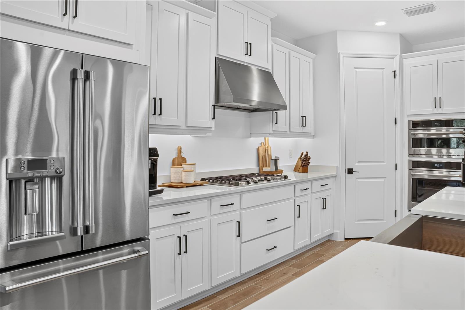 33734 LANDSMAN LOOP