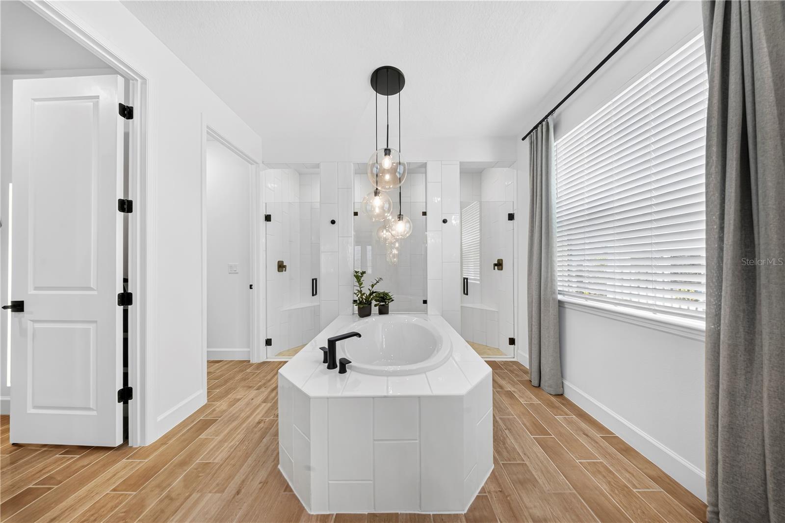 33734 LANDSMAN LOOP