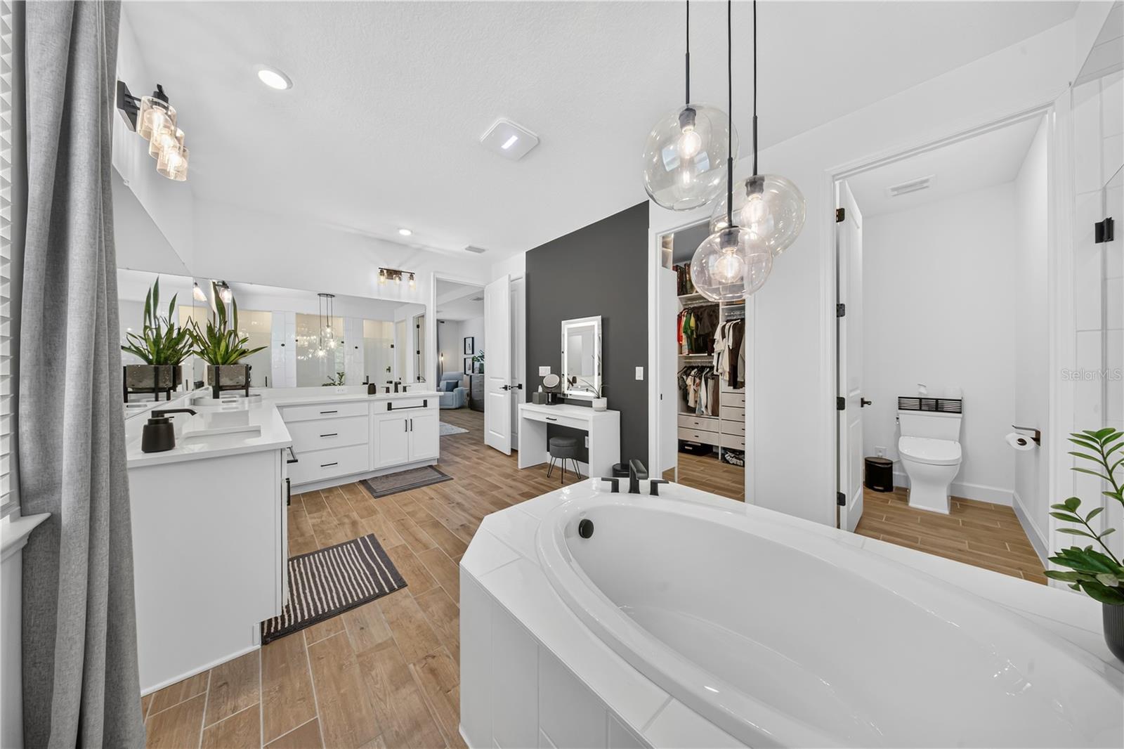 33734 LANDSMAN LOOP