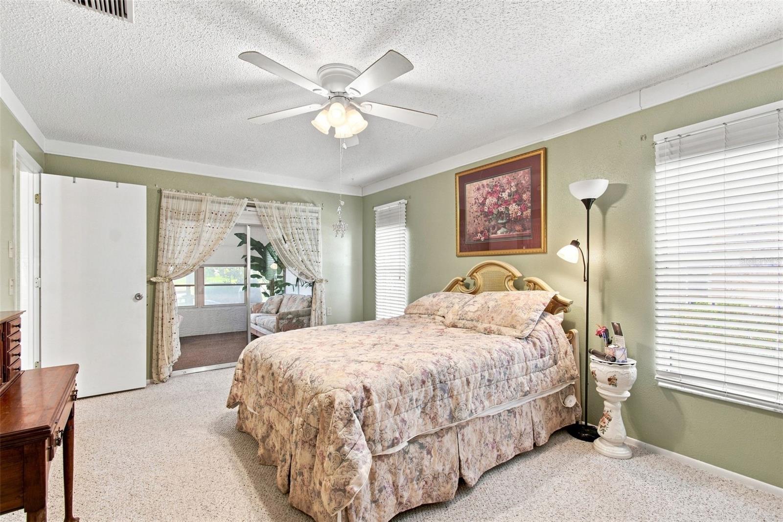 9902 SAINT JOSEPH CT