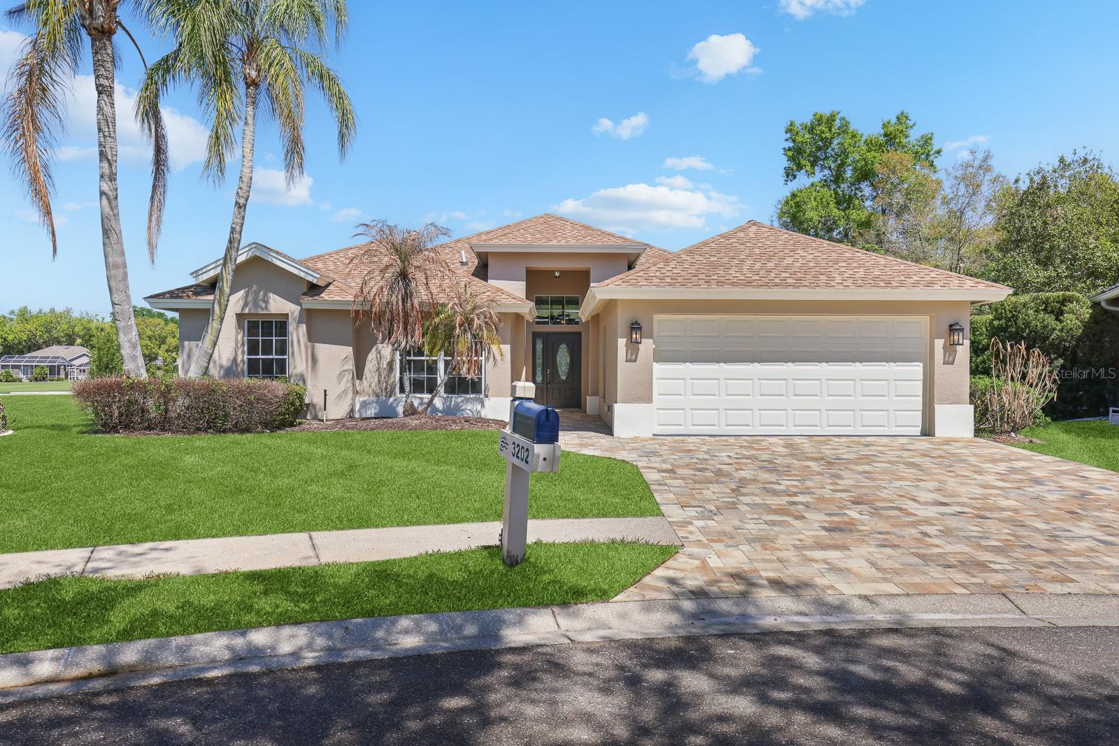 3202 Fox Squirrel Ln, Valrico