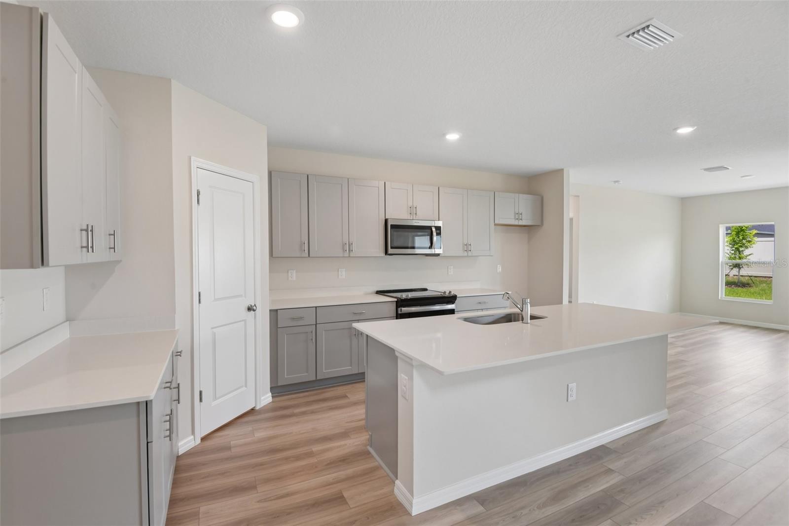 35033 ARBOR RETREAT DR