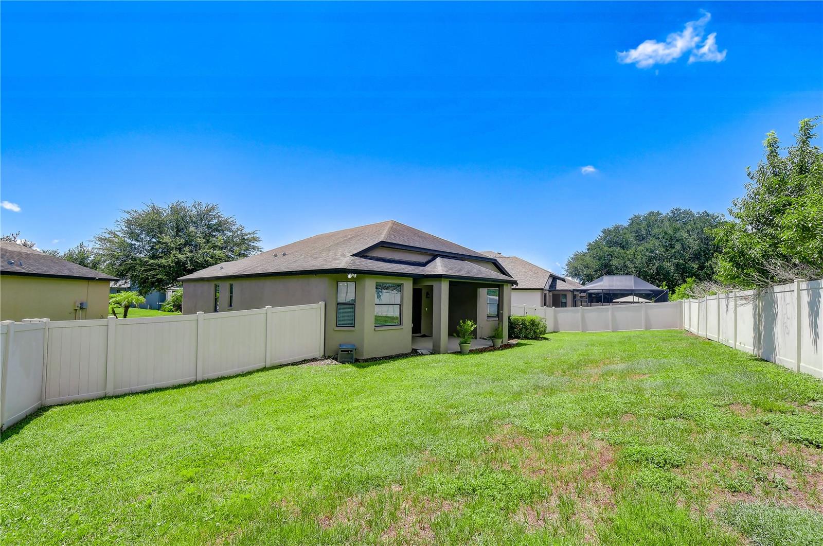 826 VINO VERDE CIR