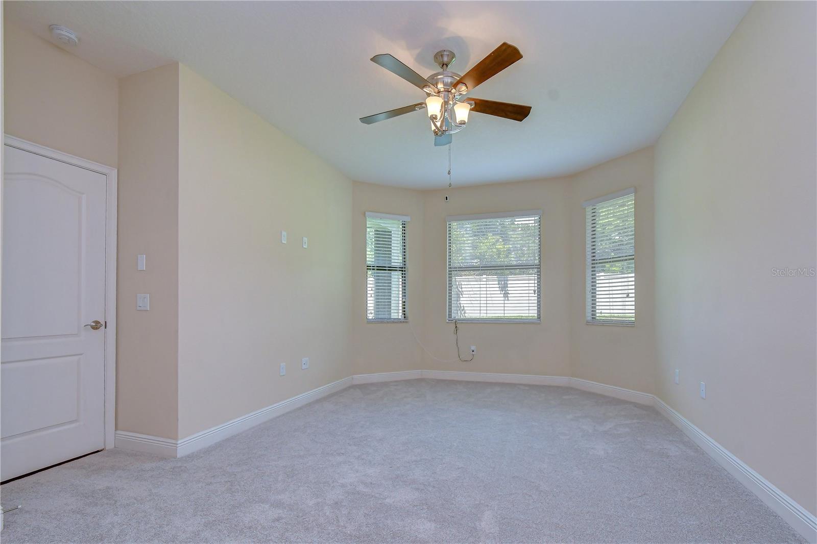 826 VINO VERDE CIR