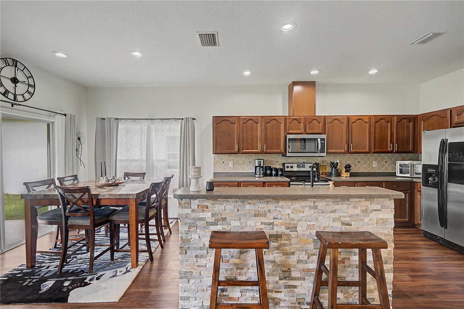 9837 JASMINE BROOK CIR