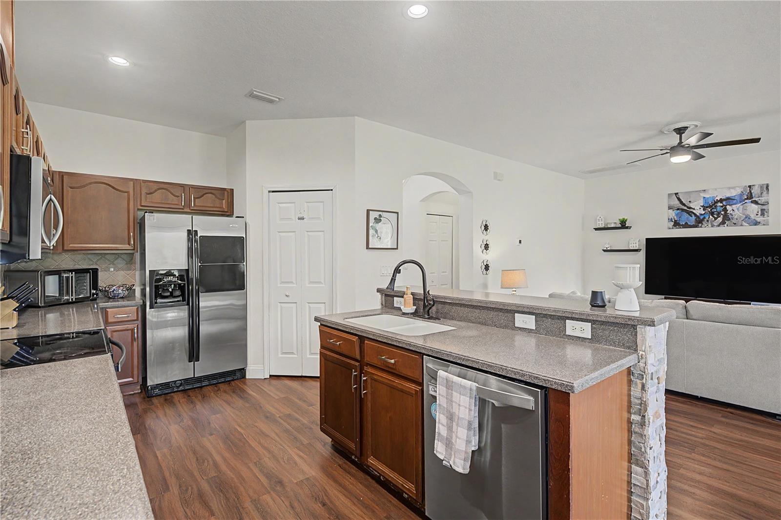 9837 JASMINE BROOK CIR