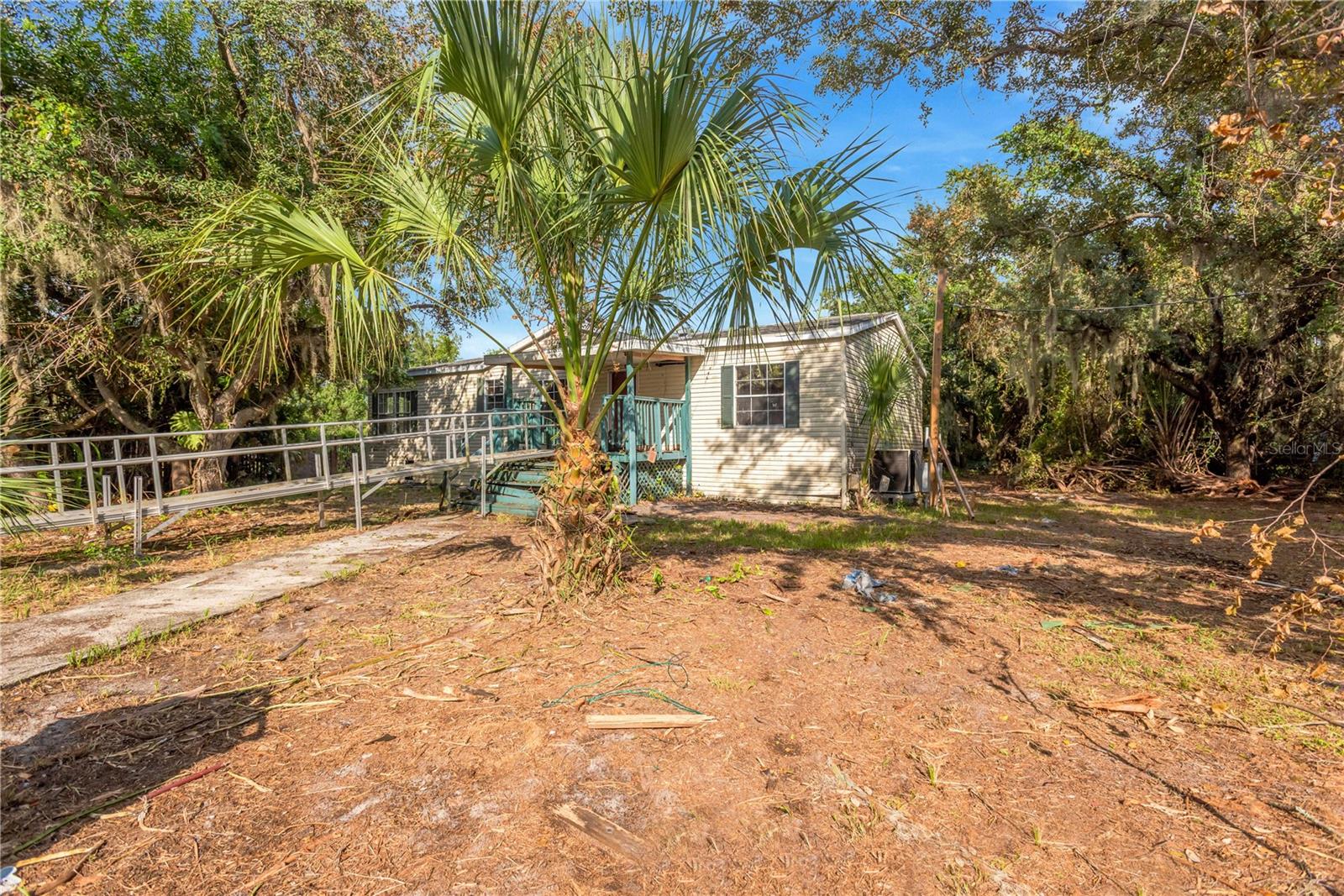 11620 E BAY RD