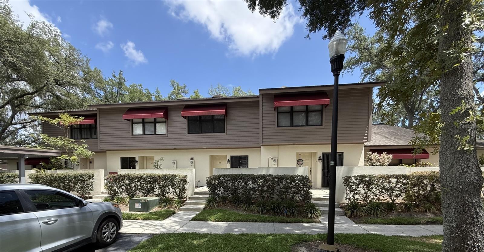 819 Oak Park Pl, Brandon