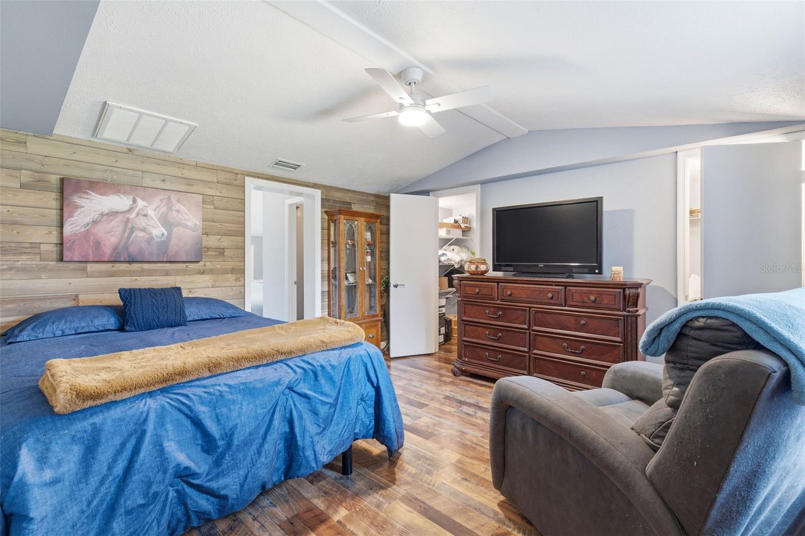 14404 AMY LN