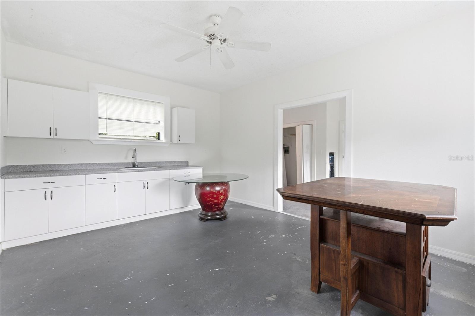 14404 AMY LN