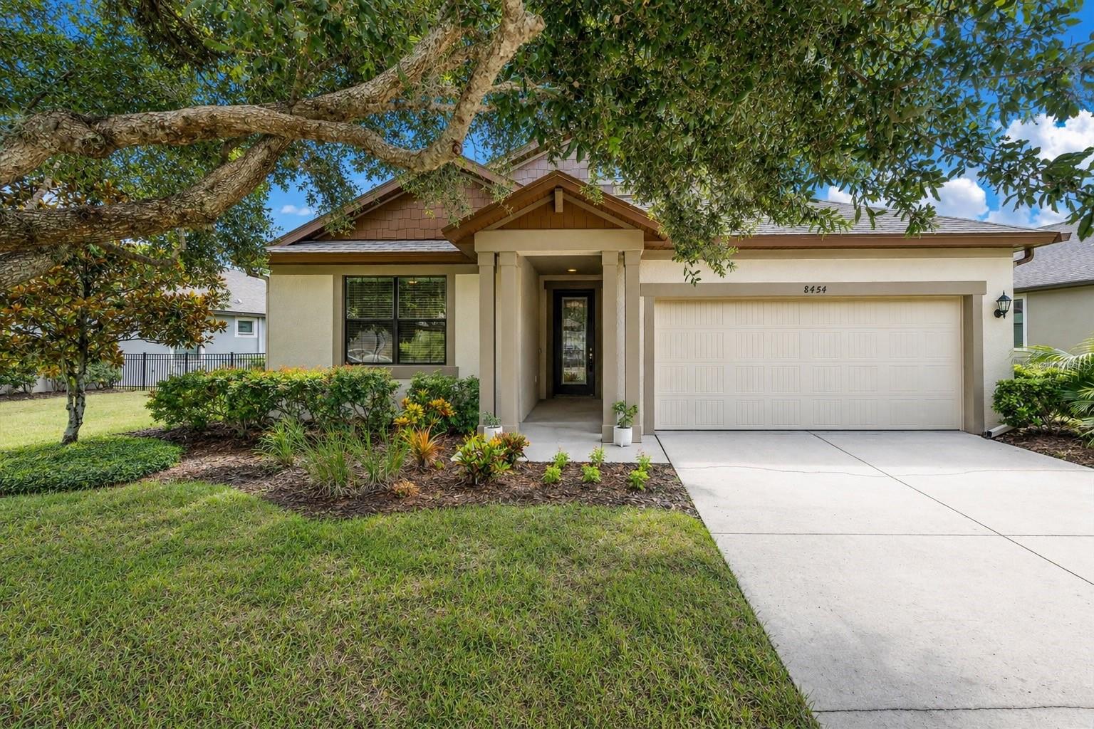 8454 May Port Ct, Land O Lakes