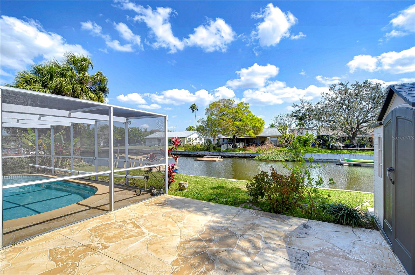 9826 ISLAND HARBOR DR