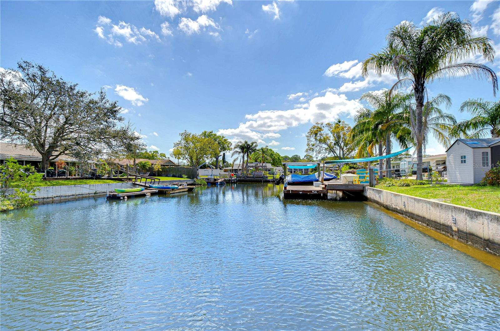 9826 ISLAND HARBOR DR