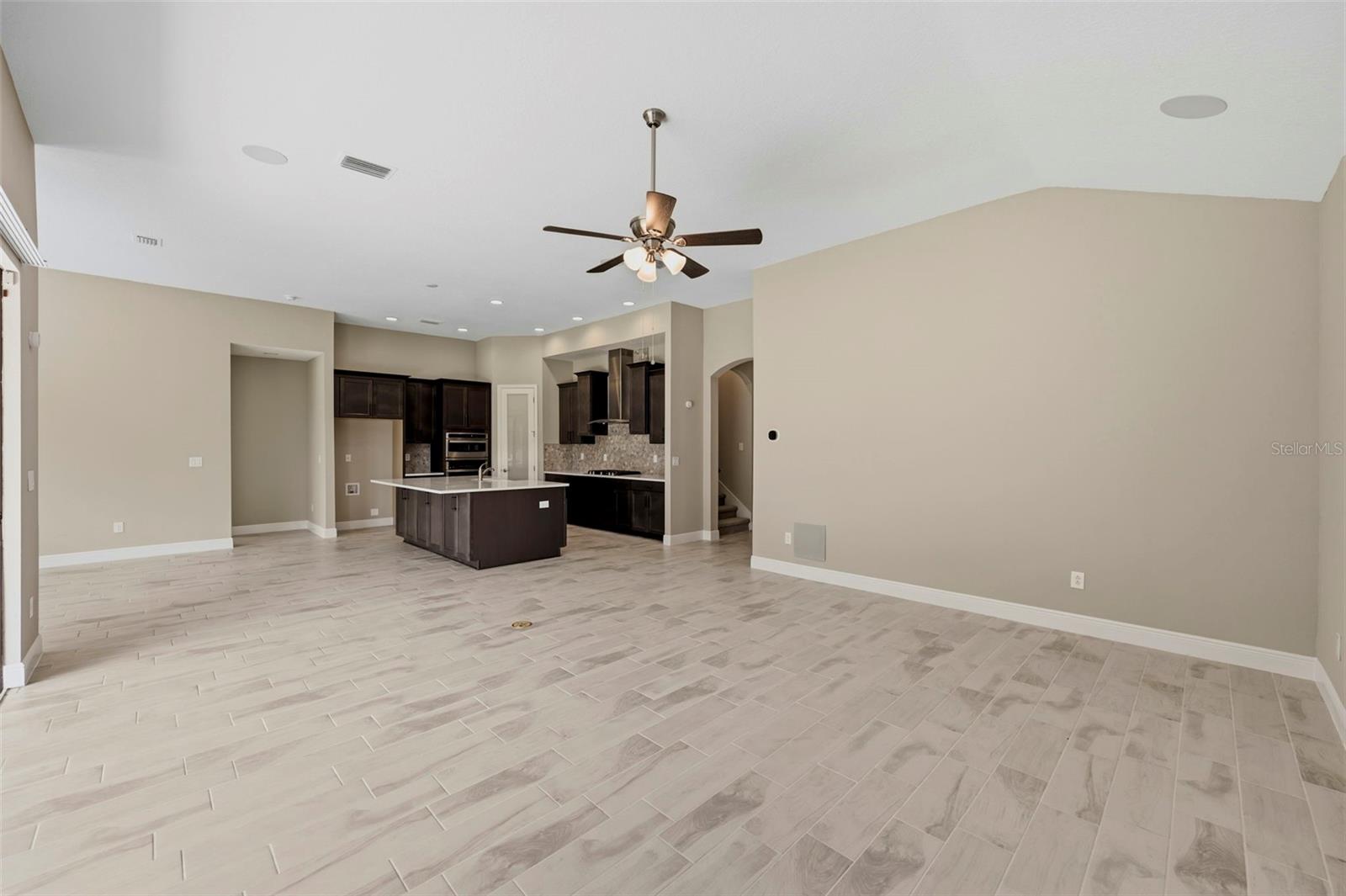 14519 WOODLAND SPUR DR