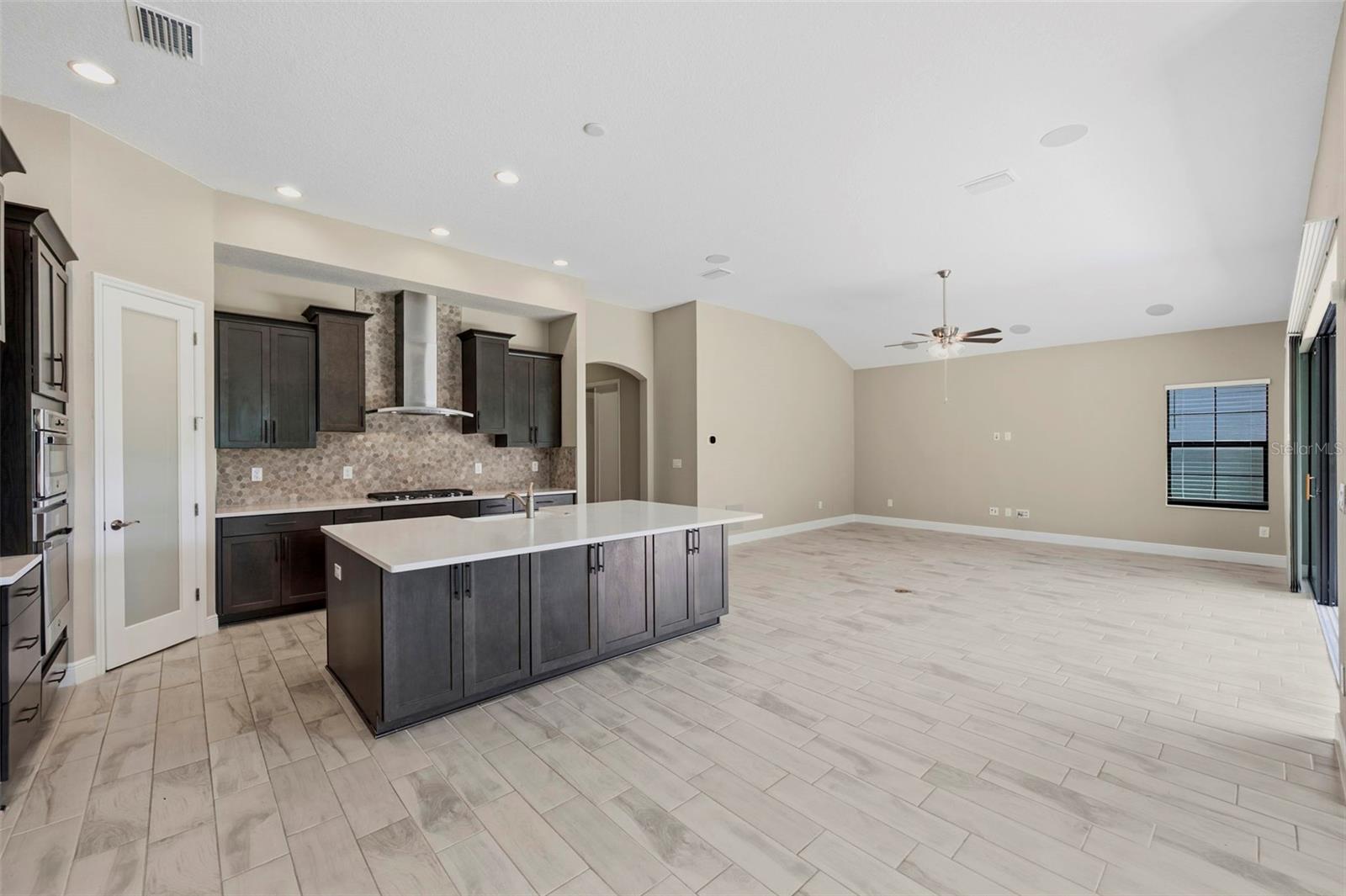 14519 WOODLAND SPUR DR