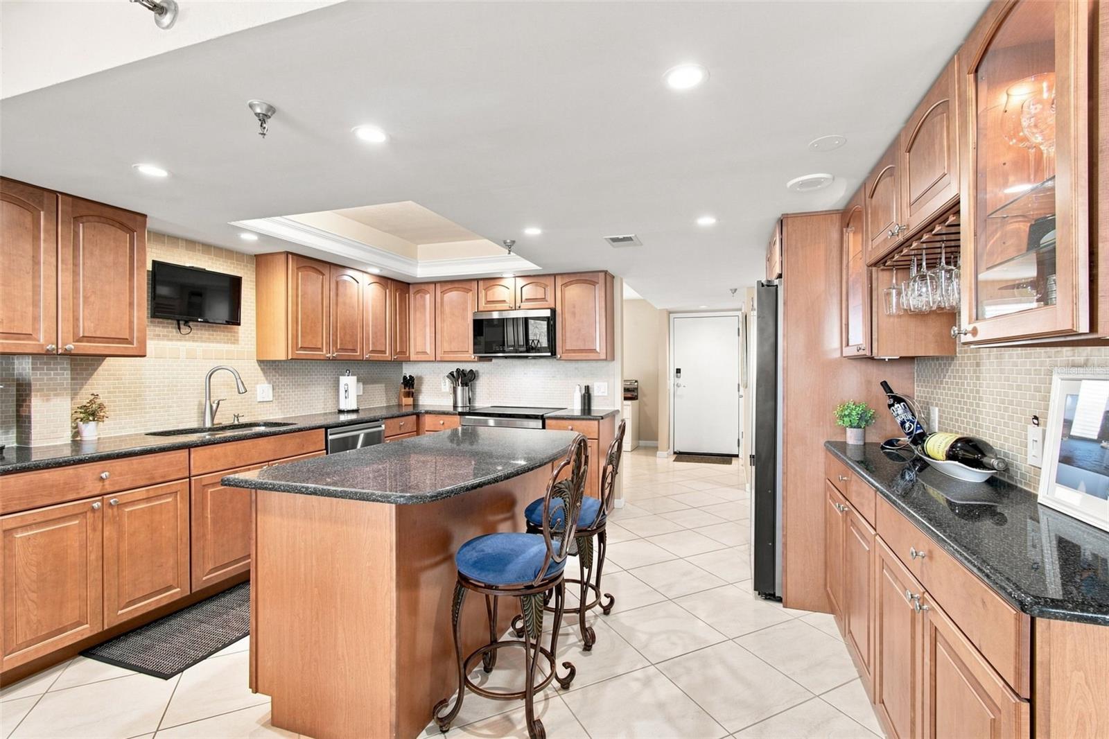 6035 SEA RANCH DR #210