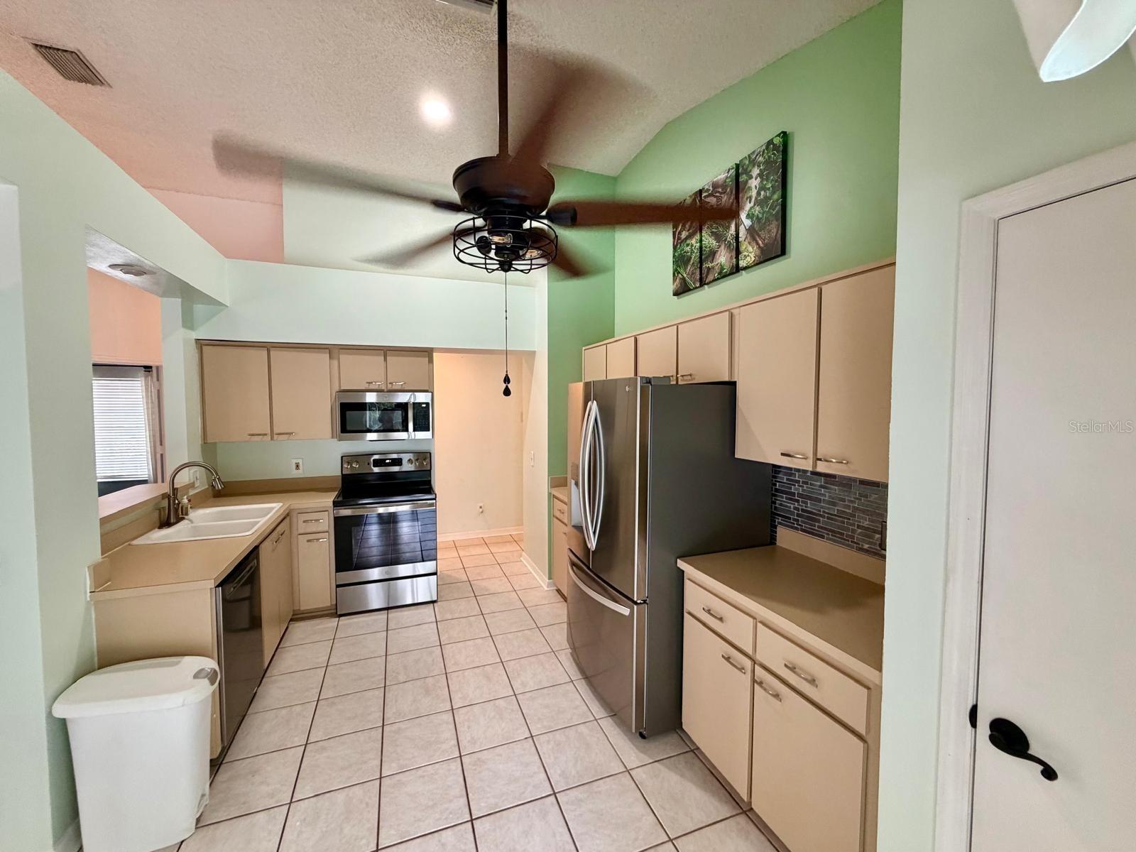 11838 BRANCH MOORING DR