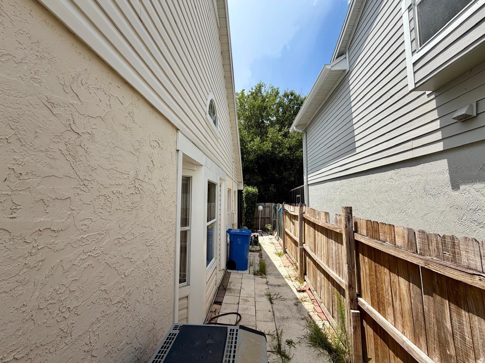 11838 BRANCH MOORING DR
