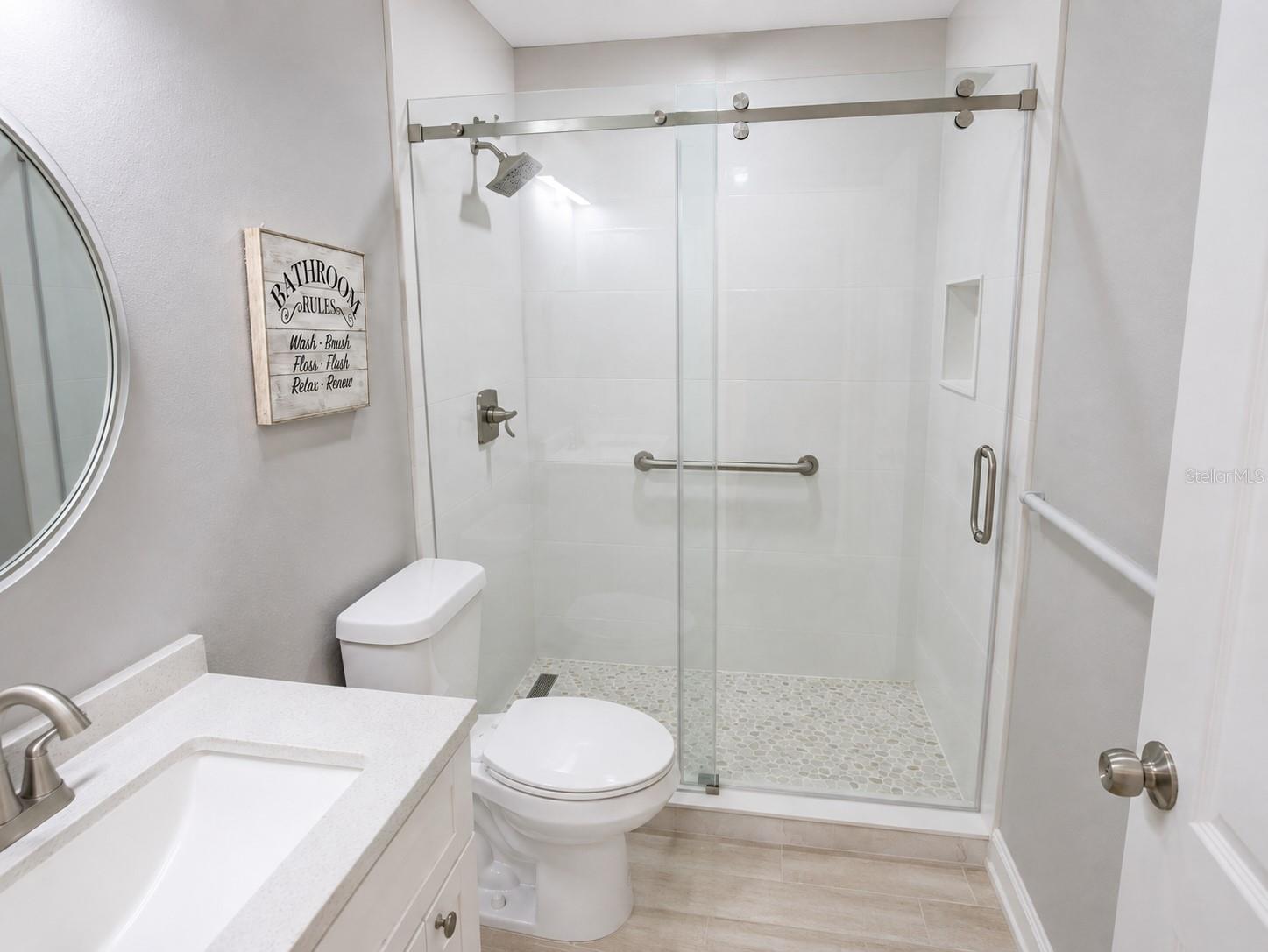 12537 HOLLYBROOK LN