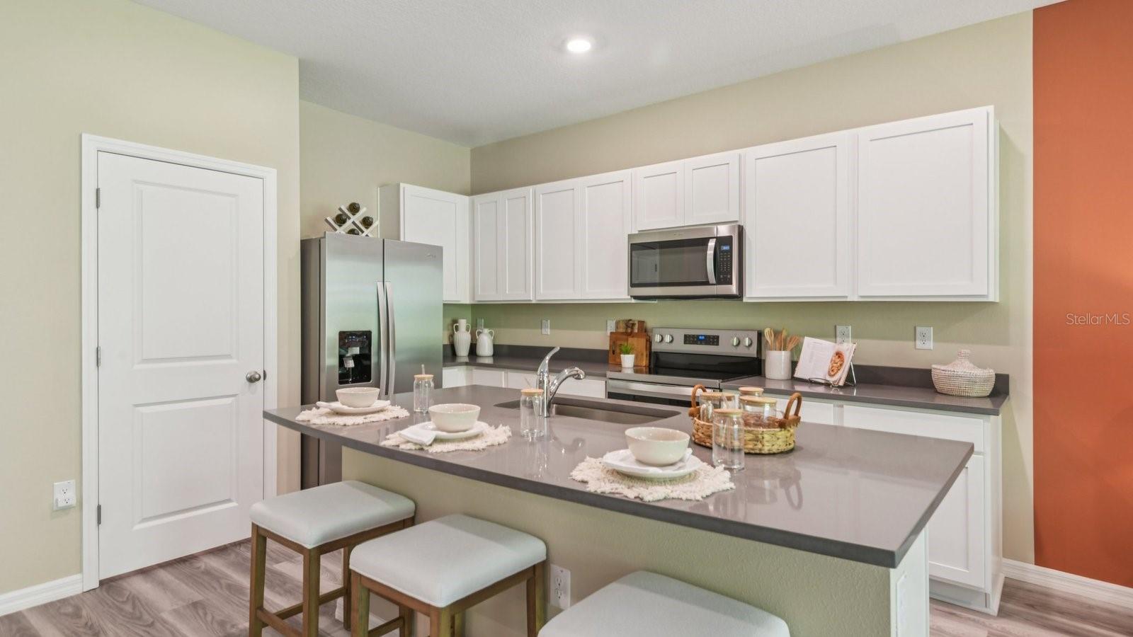 17330 SPANISH OAK LOOP