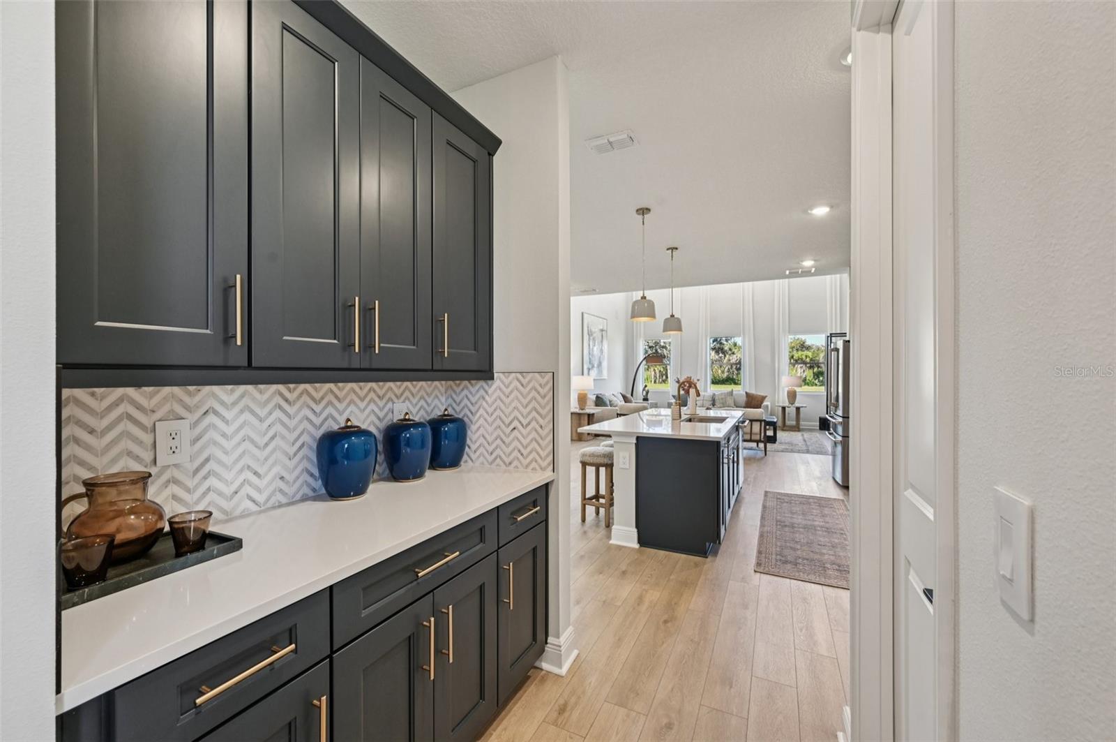 5977 FRESH FLORA DRIVE