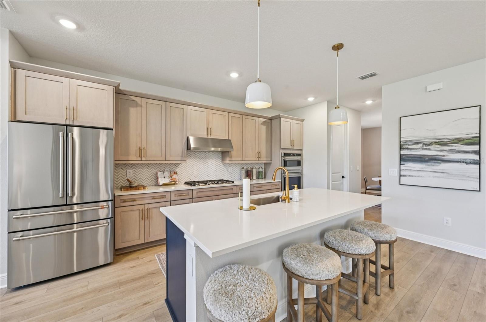 5977 FRESH FLORA DRIVE