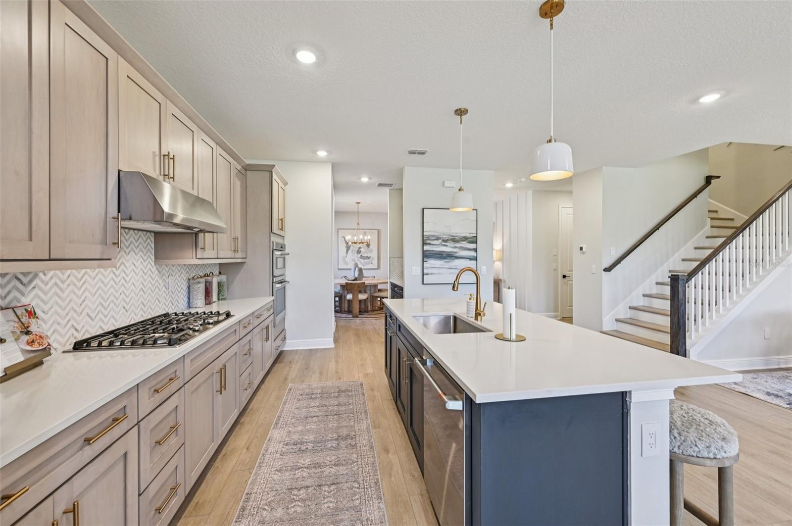 5977 FRESH FLORA DRIVE