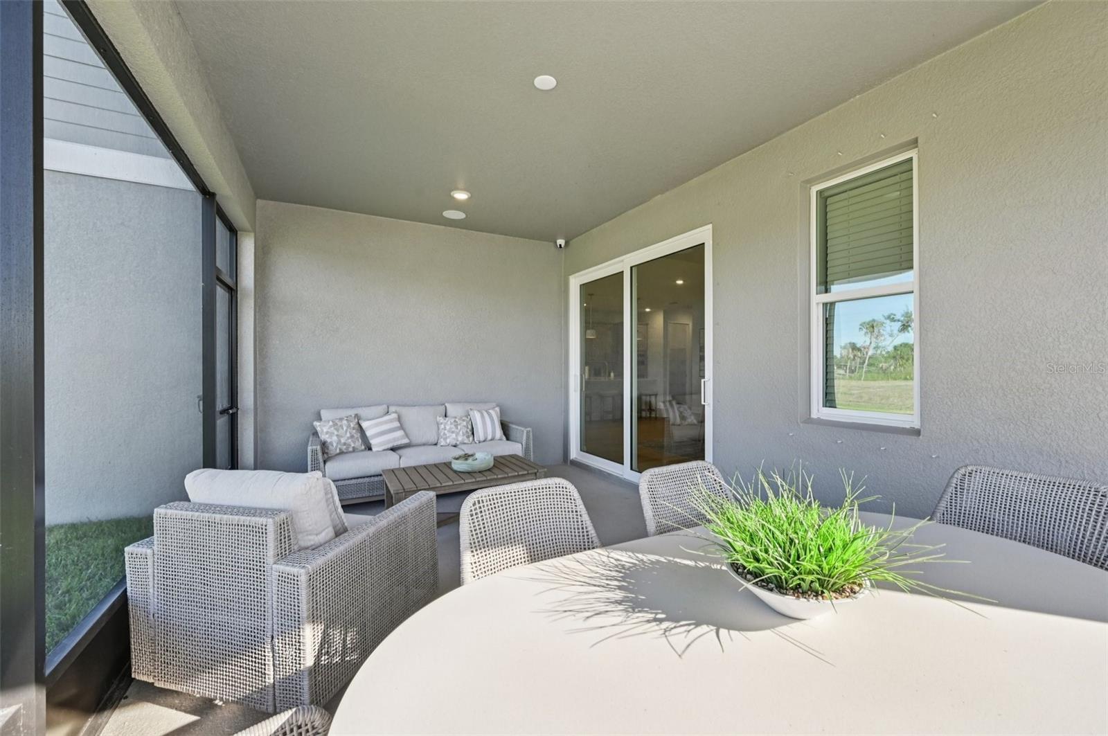 5977 FRESH FLORA DRIVE