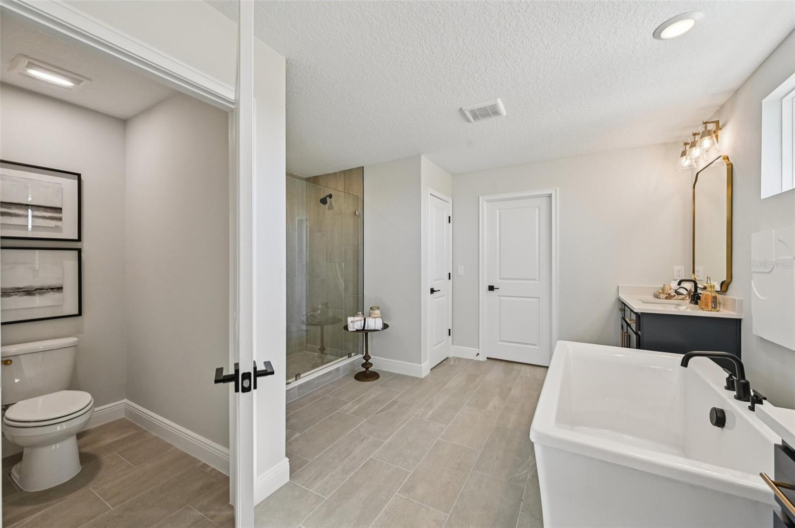 5977 FRESH FLORA DRIVE
