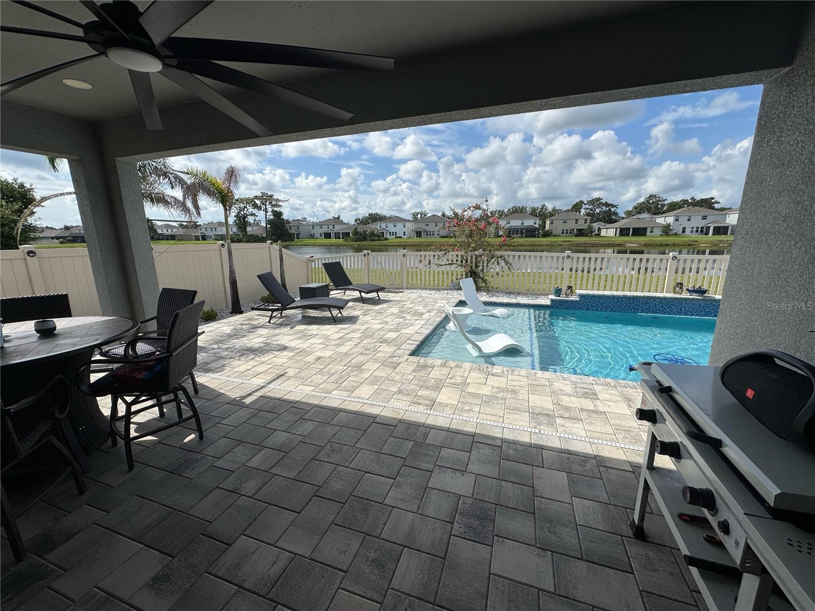 13021 WILLOW GROVE DR