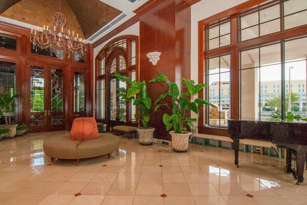 345 BAYSHORE BLVD #808
