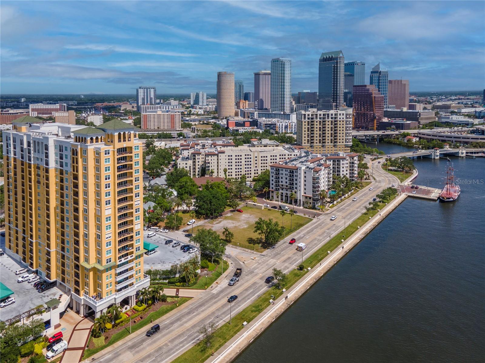 345 BAYSHORE BLVD #808