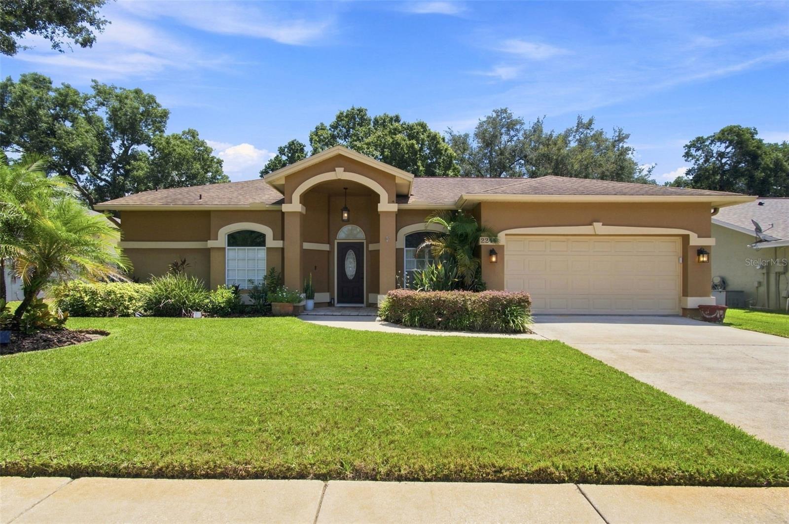 2244 GROVELAND DR