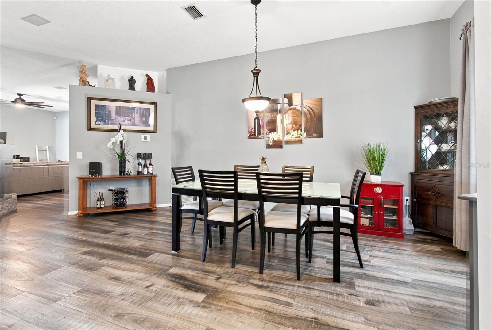 2244 GROVELAND DR