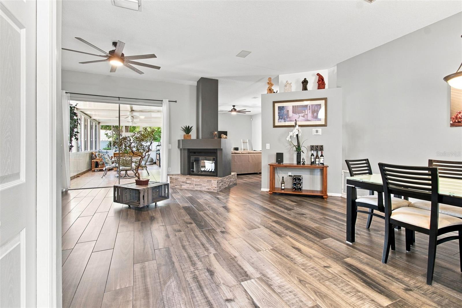 2244 GROVELAND DR