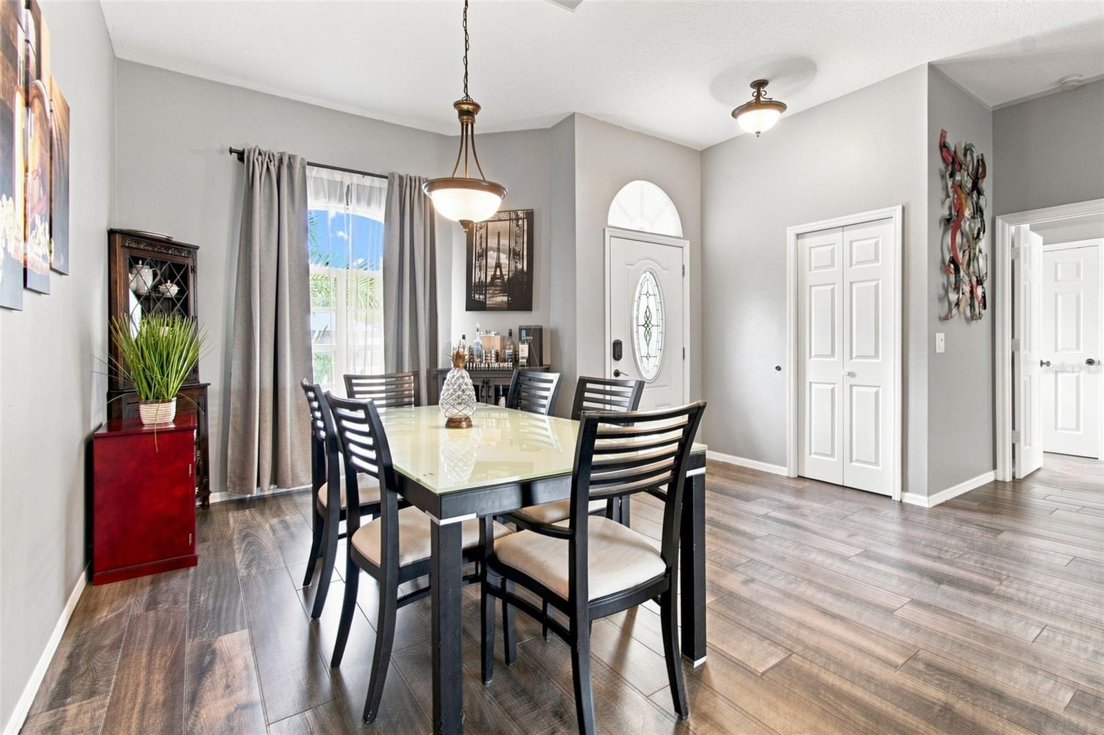 2244 GROVELAND DR