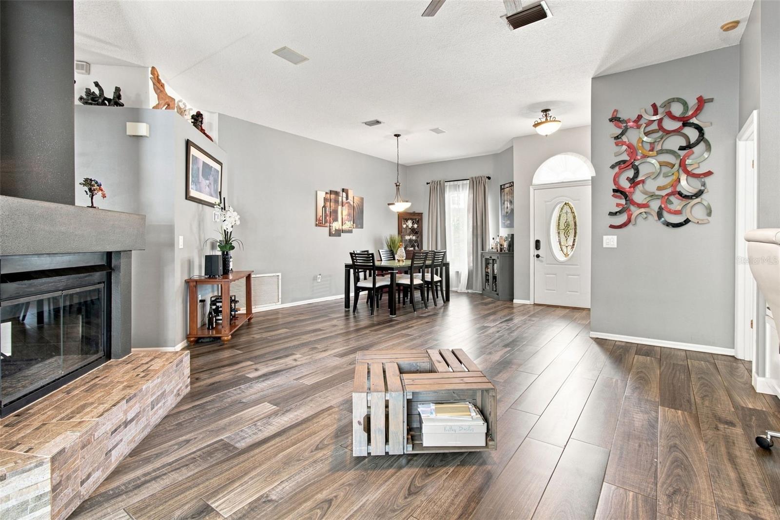 2244 GROVELAND DR