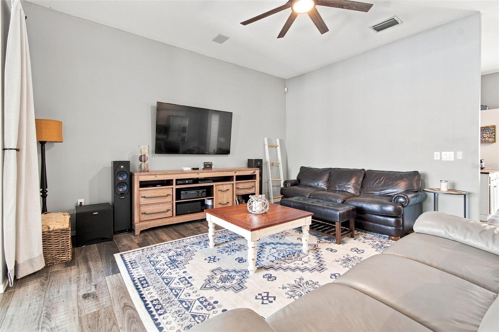 2244 GROVELAND DR