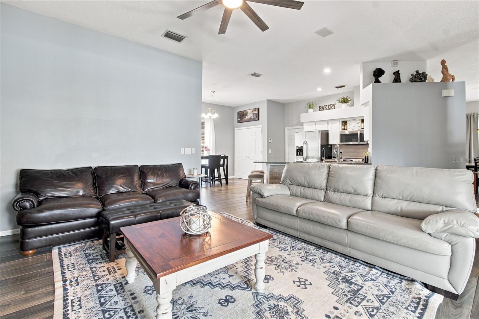 2244 GROVELAND DR