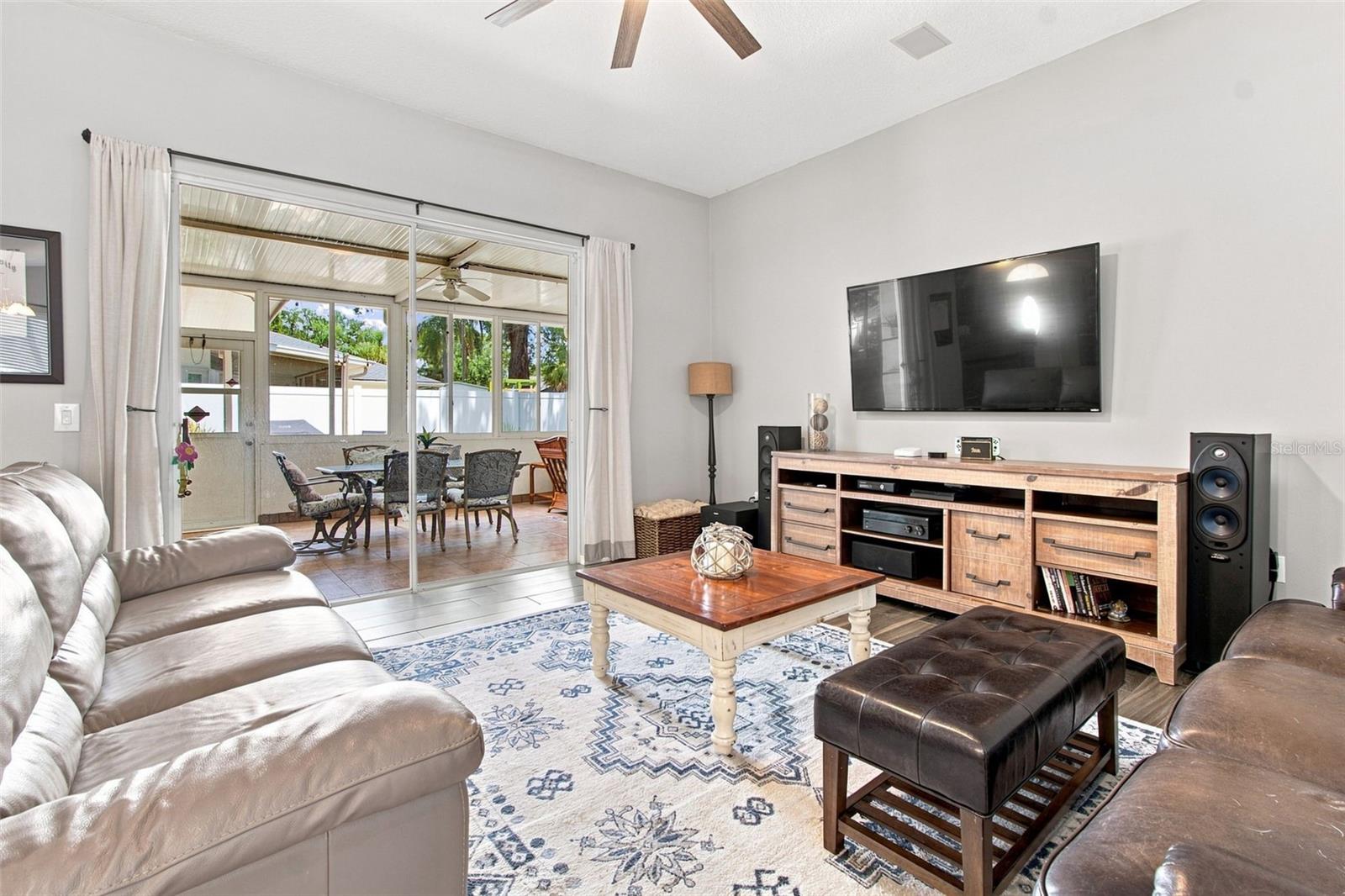 2244 GROVELAND DR