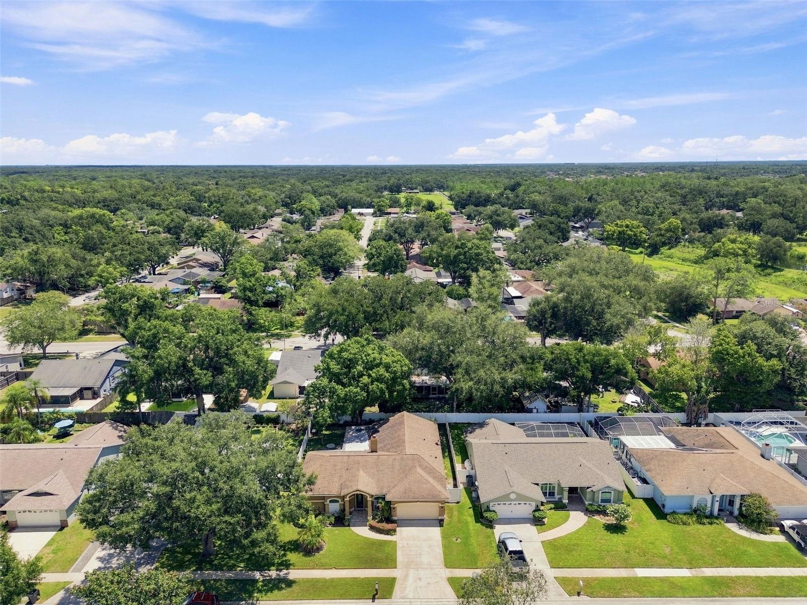 2244 GROVELAND DR