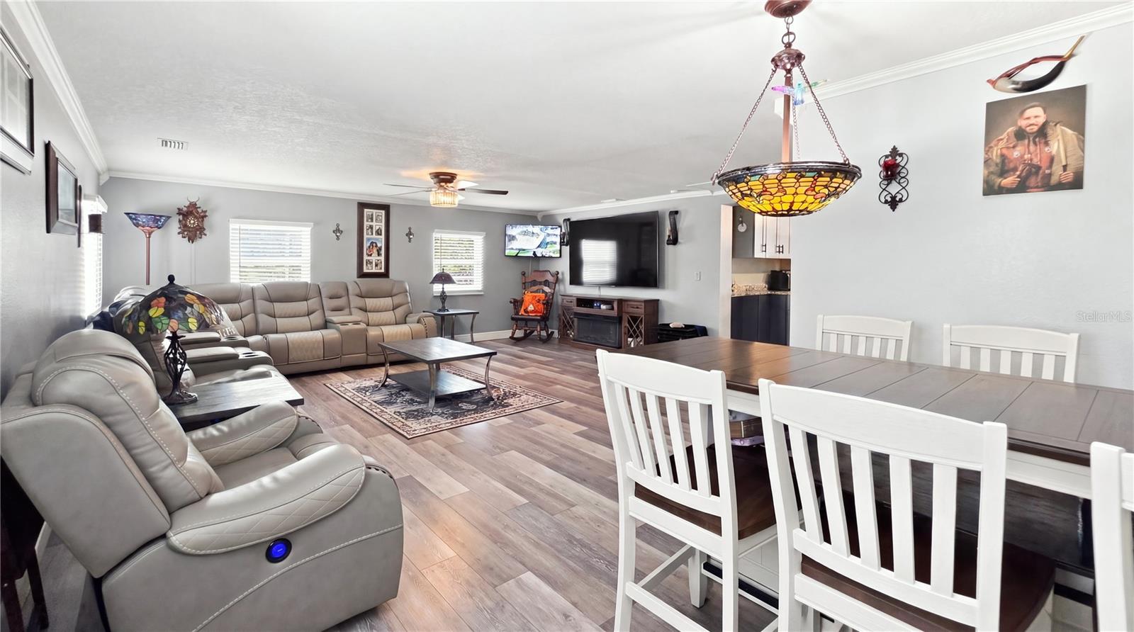 14125 PLUM LN